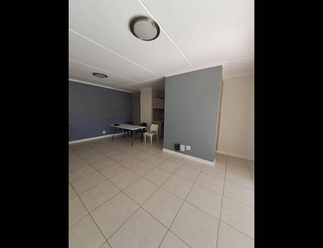 3 BEDROOM APARTMENT FOR SALE IN LINBRO PARK